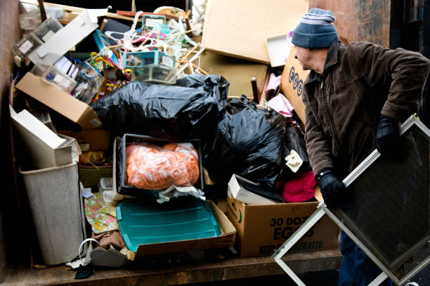 Best Garage Cleanout  in University Place, WA